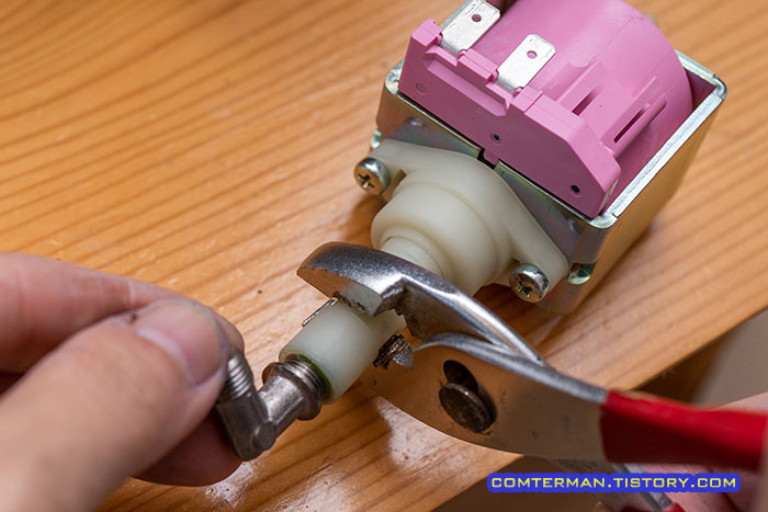 가찌아 클래식 펌프 니플 제거