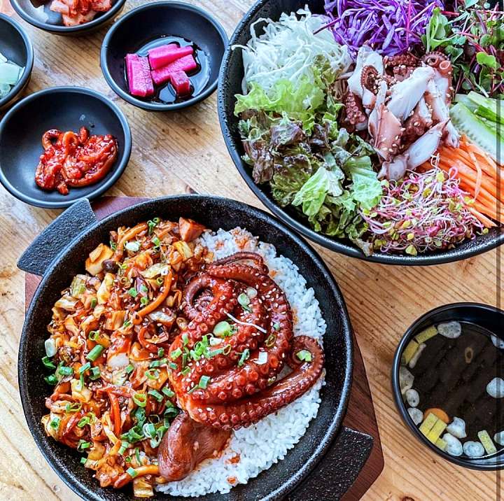 강화 식당 돌문어덮밥 육지에서 즐기는 바다 장사의 신 맛집 추천
