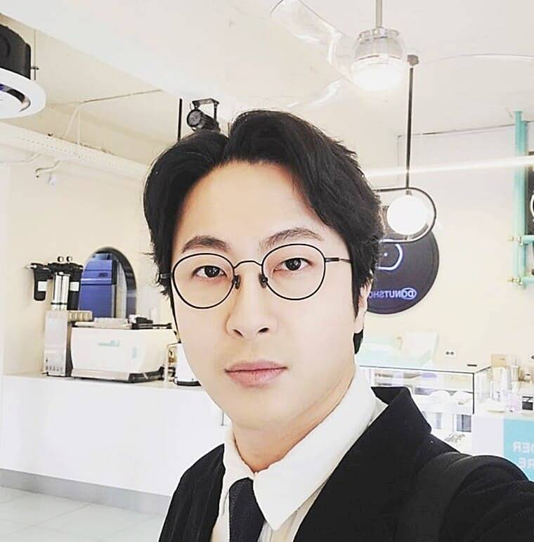 아나운서-출신-방송인-전민기