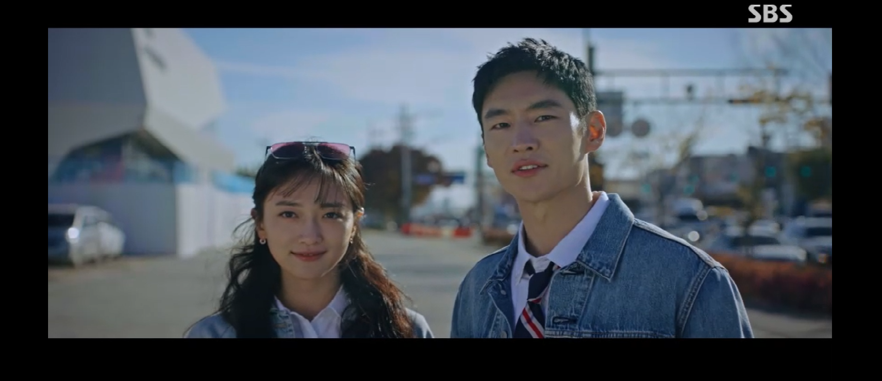 모범택시 시즌2 도기와 고은이 신혼부부로 위장했다.