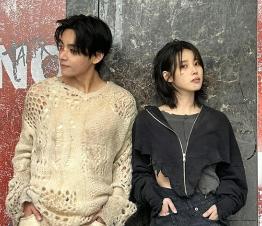 아이유LOVEWINSAL 가사 노래 등장에 나오는 뮤비 해석 비하인드