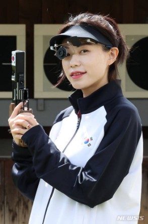 김예지 프로필 나이 남편 경력 인스타 사격영상 일론머스크 소환