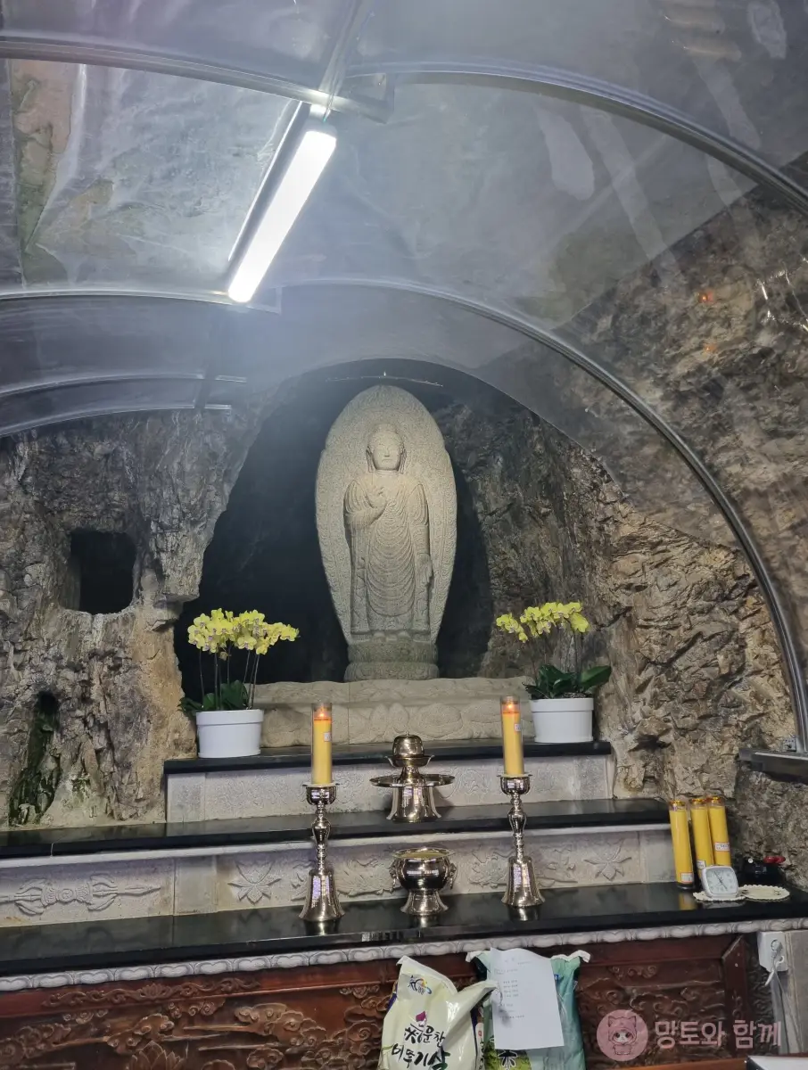 석조아미타여래입상