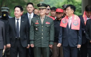 유재은 법무관리관 특검 소환