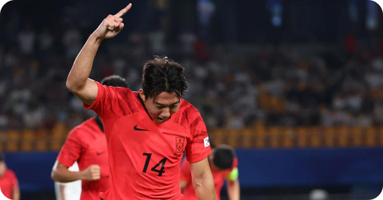 덴마크 무대에서 뛰고 있는 한국 축구 국가대표 선수들이 나란히 공격포인트를 기록하며 소속팀의 대승을 이끌었다. 이한범(미트윌란) [사진=연합뉴스]