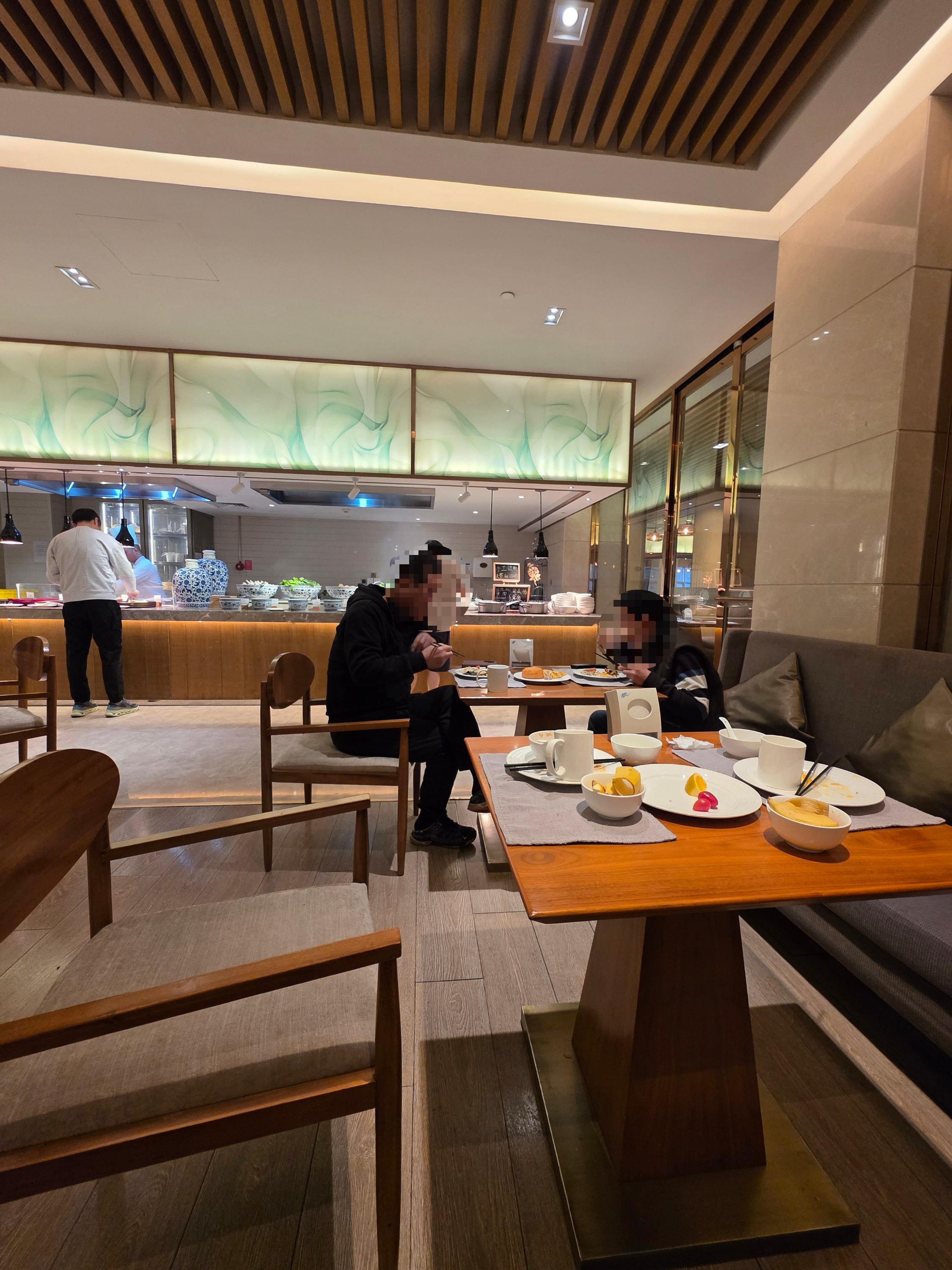 더블트리 바이 힐튼 지모 칭따오 호텔 추천 조식 16