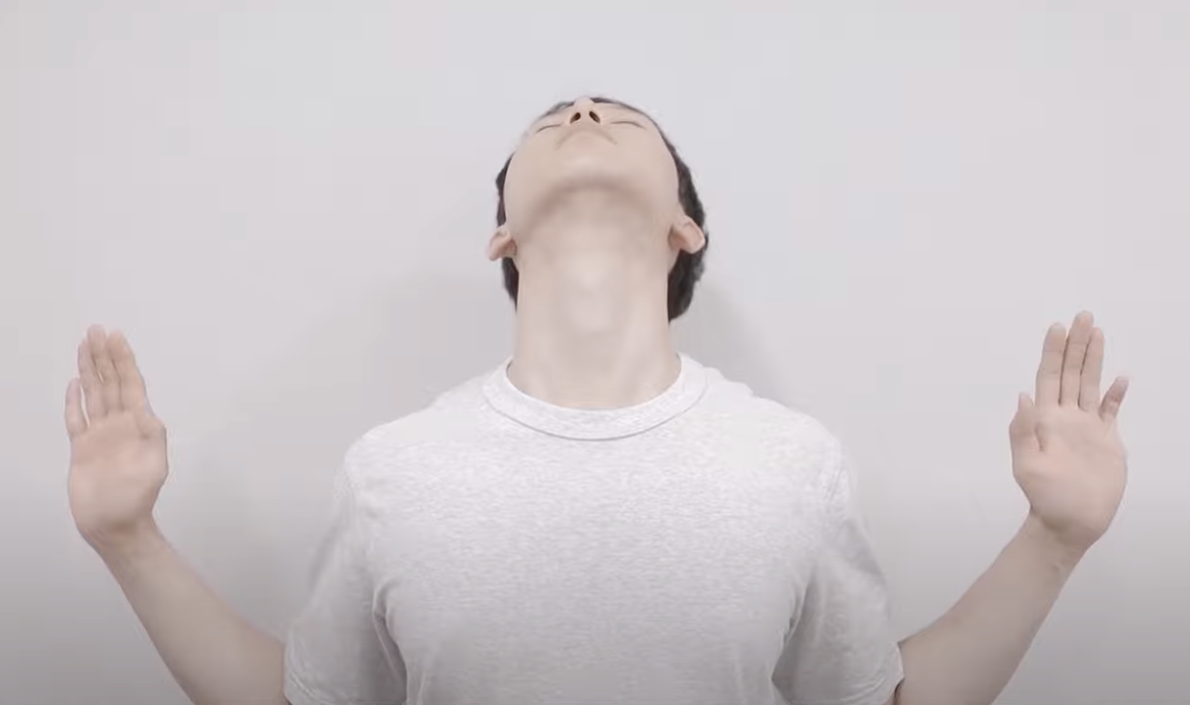 치킨운동 앞모습