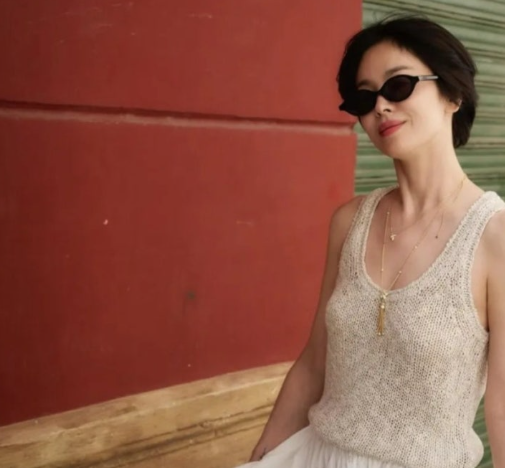 송혜교 4만원대 여행 가방 스페인 감성 폭발 40대 엄마들 인기 데일리백 정보4