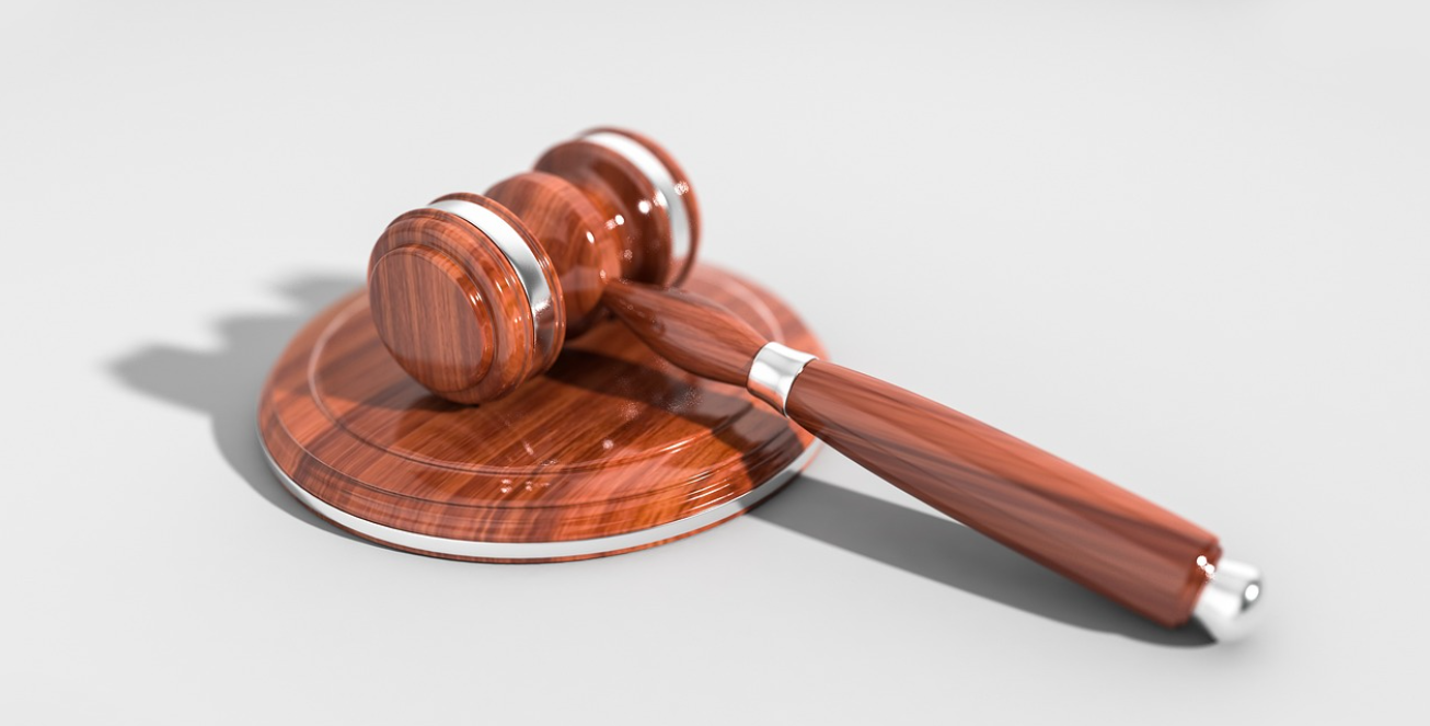 인터넷에서 함부로 하면 안 되는 법적 문제 7가지 – 명예훼손, 저작권, 개인정보 유출 등