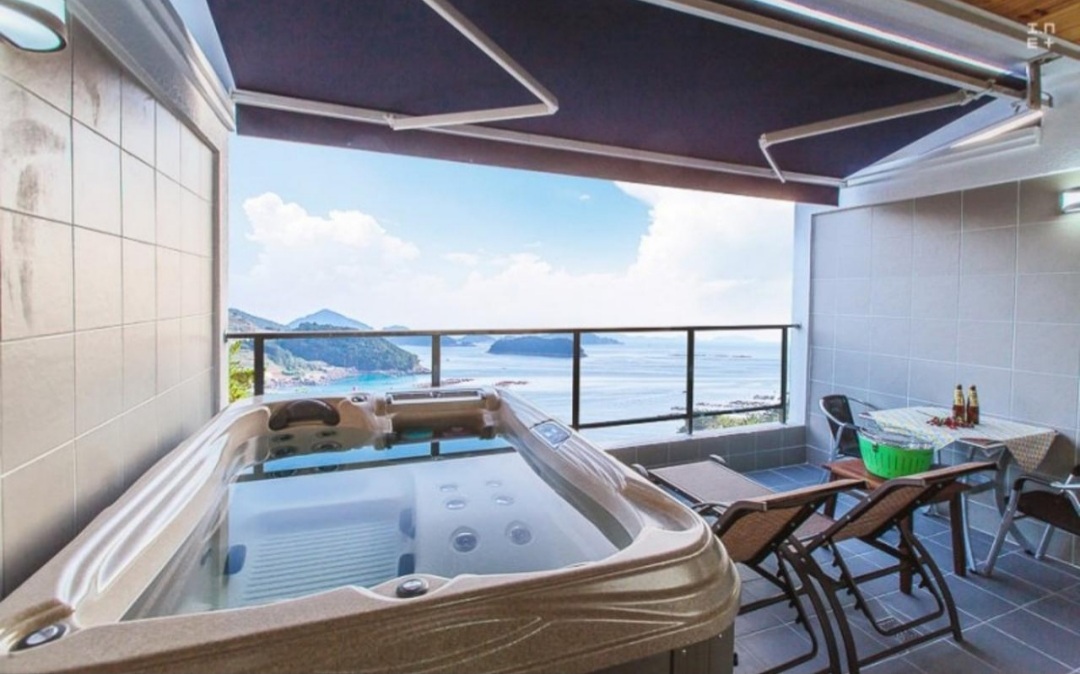 통영 씨앤뷰스파 B동 301호 스파