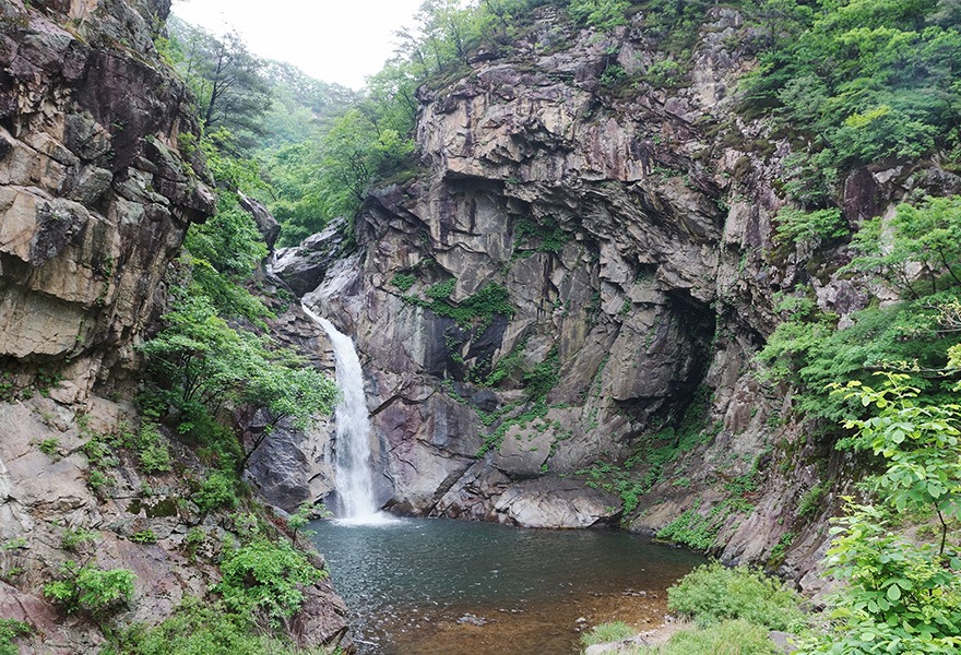철원 삼부연폭포