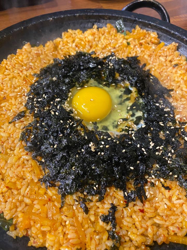 율하-황소돌곱창-볶음밥