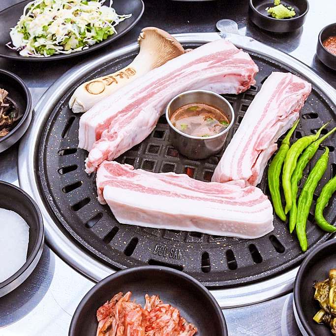 전참시 전지적참견시점 이영자 흑돼지 뼈삼겹 돼지고기 전현무 맛있는 파김치 맛있는 절벽뷰 고깃집 제주 맛집 위치 메뉴 가격 정보