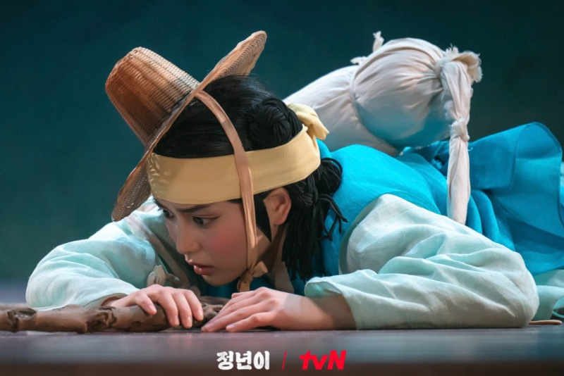 연습생 공연 방자 역을 맡은 정년이