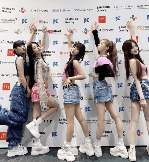 여자 아이들 징글볼 투어