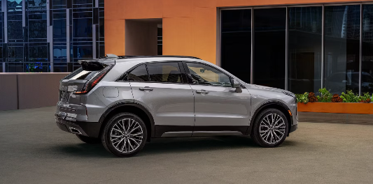 캐딜락 XT4 외부 디자인