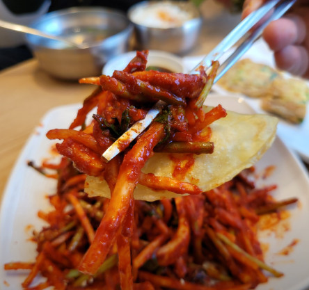 전현무계획2 대구 무침회 납작만두 57년 원조 맛집