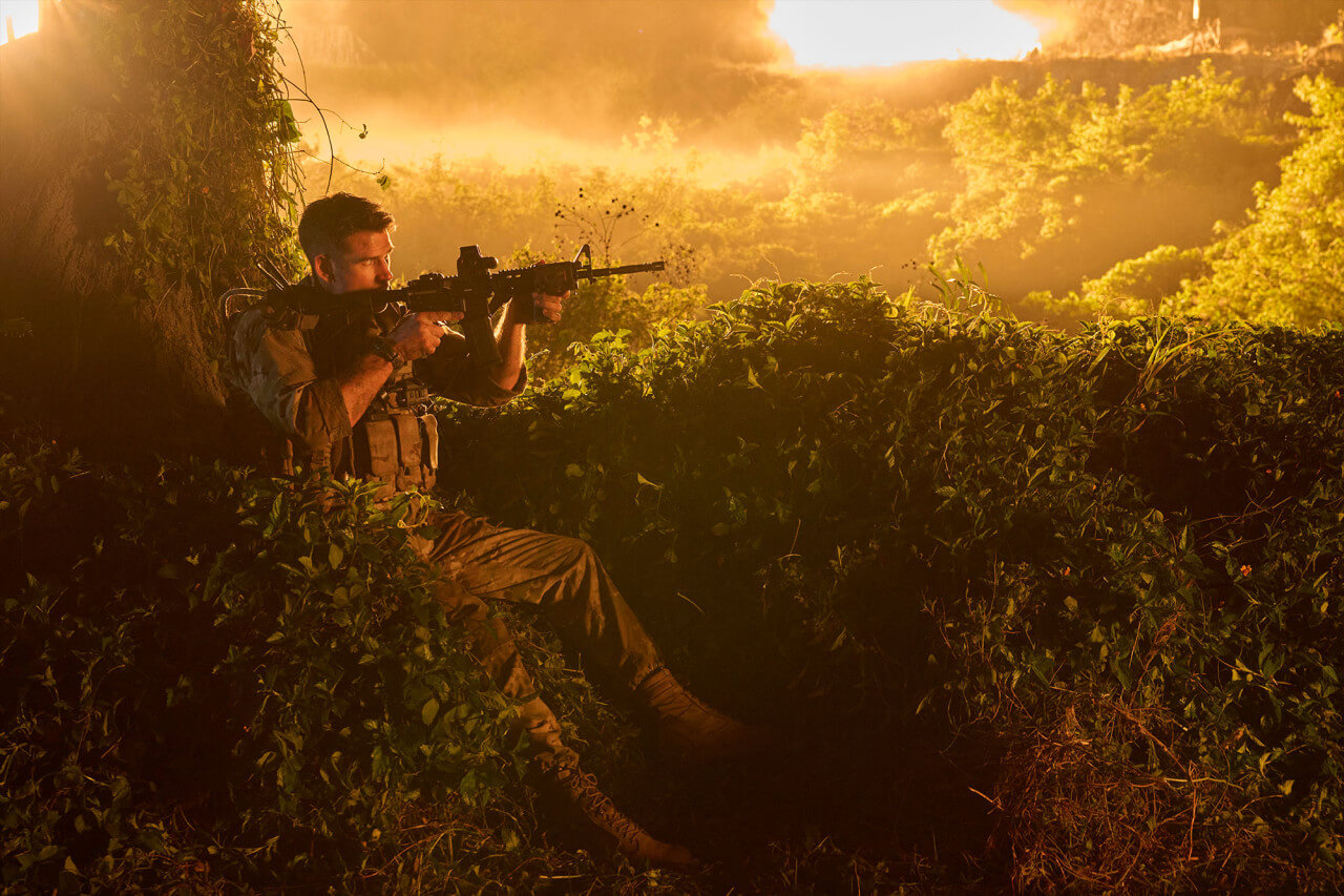 영화 랜드 오브 배드