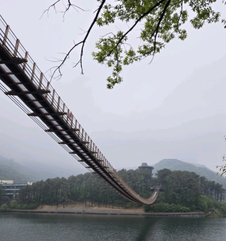 마장호수 출렁다리