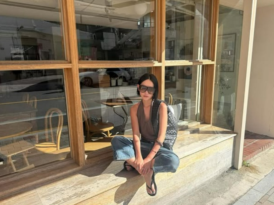 조째즈와이프패션룩,느좋녀 코디,꾸안꾸 여름룩,스타일리스트 와이프,미니멀룩 추천