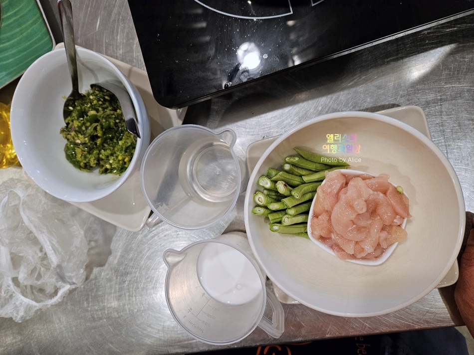 푸켓 빠통 비치 품 타이 쿠킹 클래스 솔직후기 뚬얌꿍, 그린커리, 망고 스티키라이스
