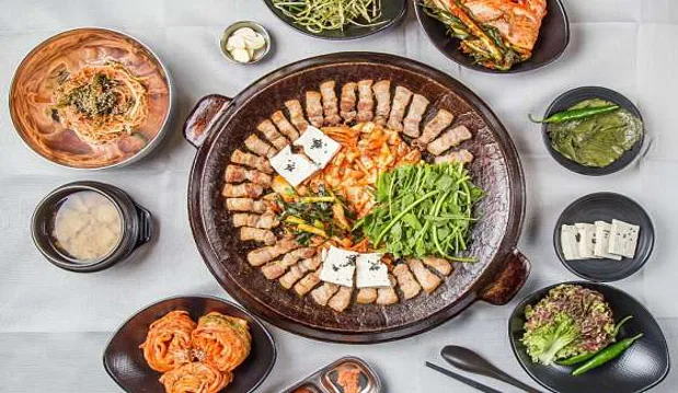 솥돈 중동현대점