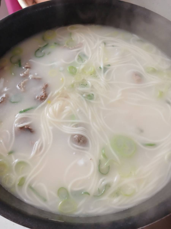 비조리 한소끔 끓이다