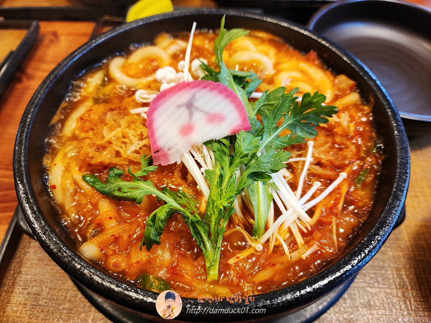 돈카츠김치우동전골