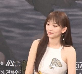 진기주 움짤1