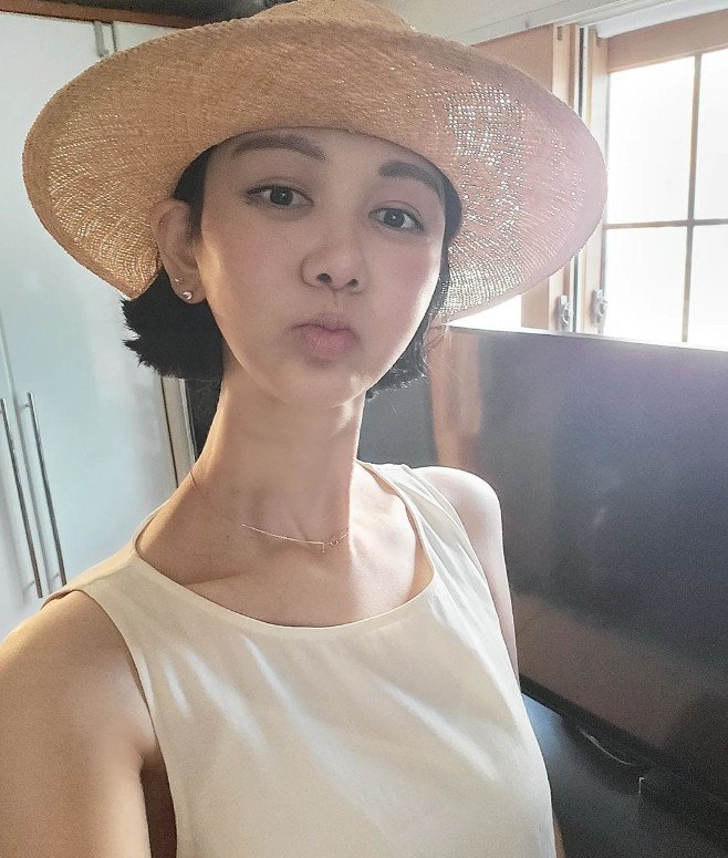 모델 이평 암투병 사망