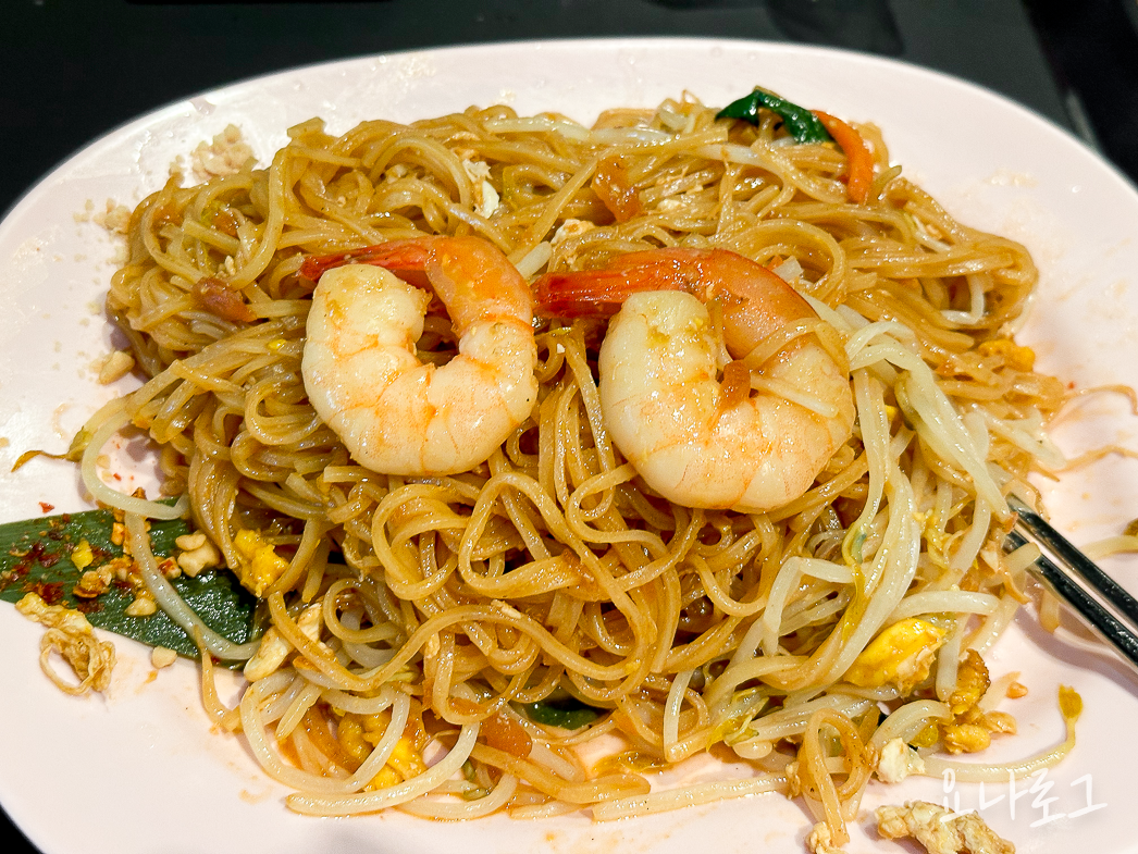 까폼 까폼팟타이 팟타이 팟타이추천 판교팟타이 판교맛집 판교 판교현백 판교현백맛집 판교현대백화점 판교현백식품관 판교태국음식 판교타이음식 판교외식 판교점심추천 판교현백지하 새우팟타이