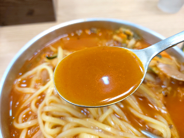 얼큰한 짬뽕 국물
