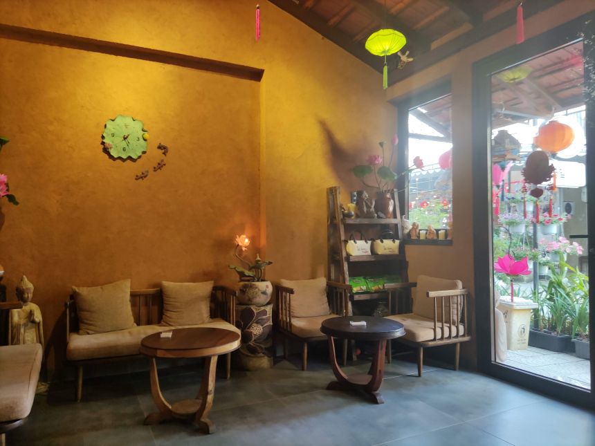 다낭 라 센 스파 대기실 내부 인테리어