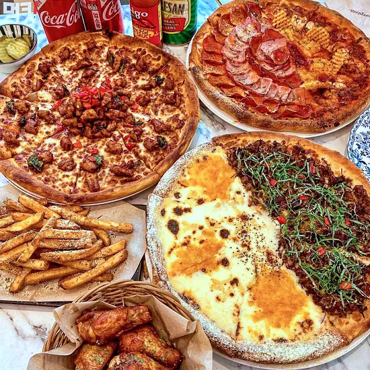 피자 일 700판 완판! 차원이 다른 고품격 스트리트 피자 석촌호수 송리단길 맛집 추천 생방송투데이 피자 오늘방송 소문의 맛집