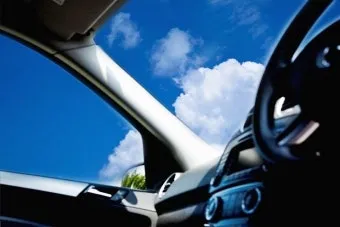 여름철 자동차 관리 필수 에어컨 타이어 배터리 점검 방법 총정리 완벽 가이드_5