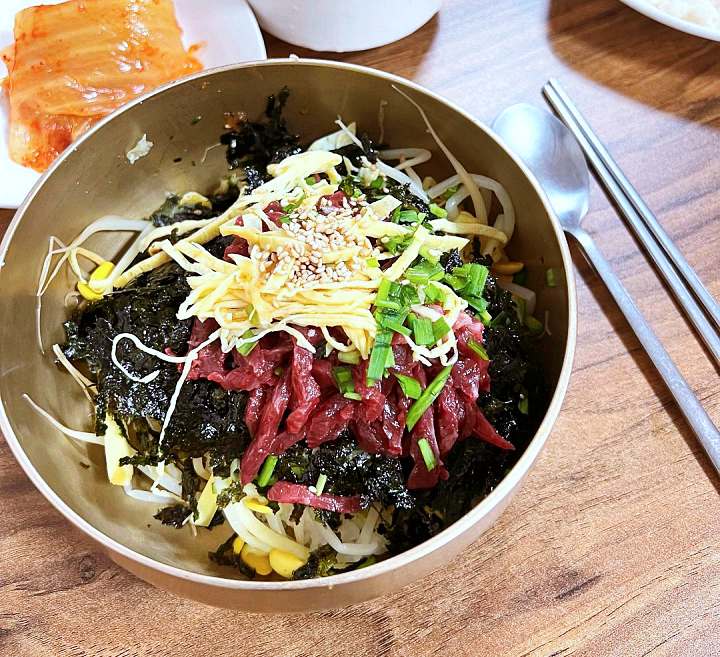 6시내고향 전남 함평 육회 비빔밥 90년 노포 고향정가게 고향노포 생고기 육회낙지비빔밥 요리 맛집 오늘 방송 추천