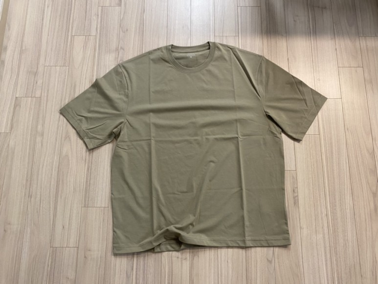 무신사 무신사스탠다드 [쿨탠다드] 릴렉스 핏 크루 넥 반팔 티셔츠 [세이지]COOLTANDARD RELAX FIT CREW NECK T-SHIRT [SAGE]
