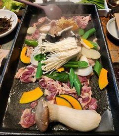 경주오리주물럭