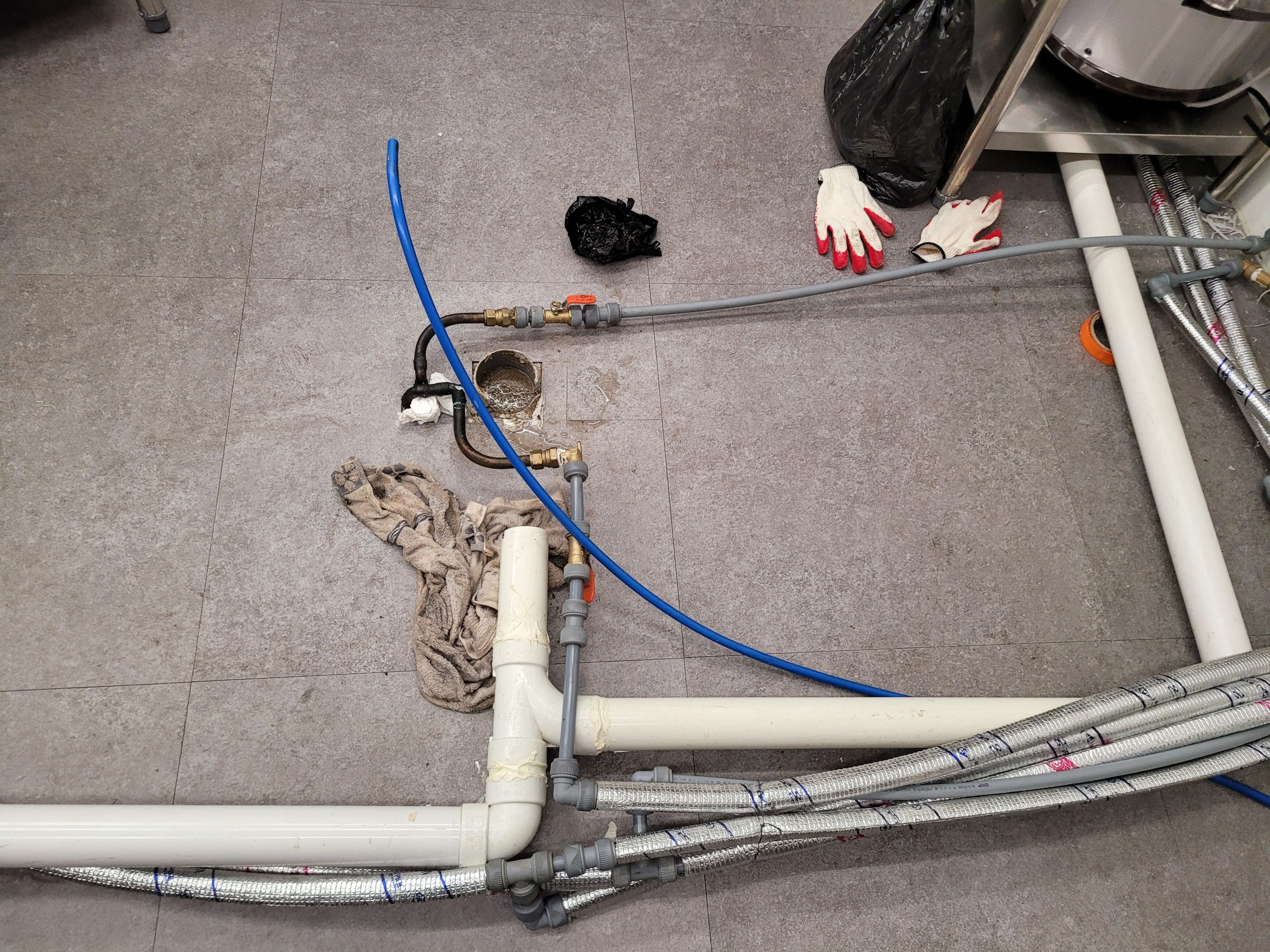 식당배관막혔을때