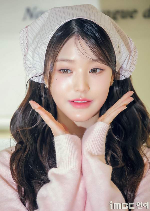 장원영 아이브 활동