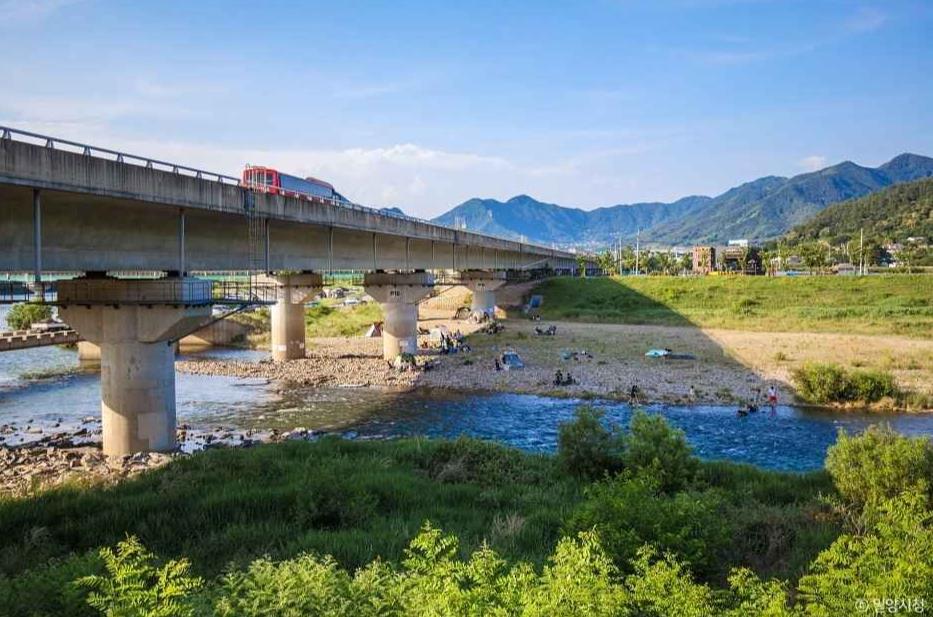 밀양 금시당 유원지