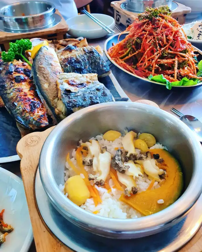 생생정보 여수 수산물 특화 시장 서대회 무침 맛집