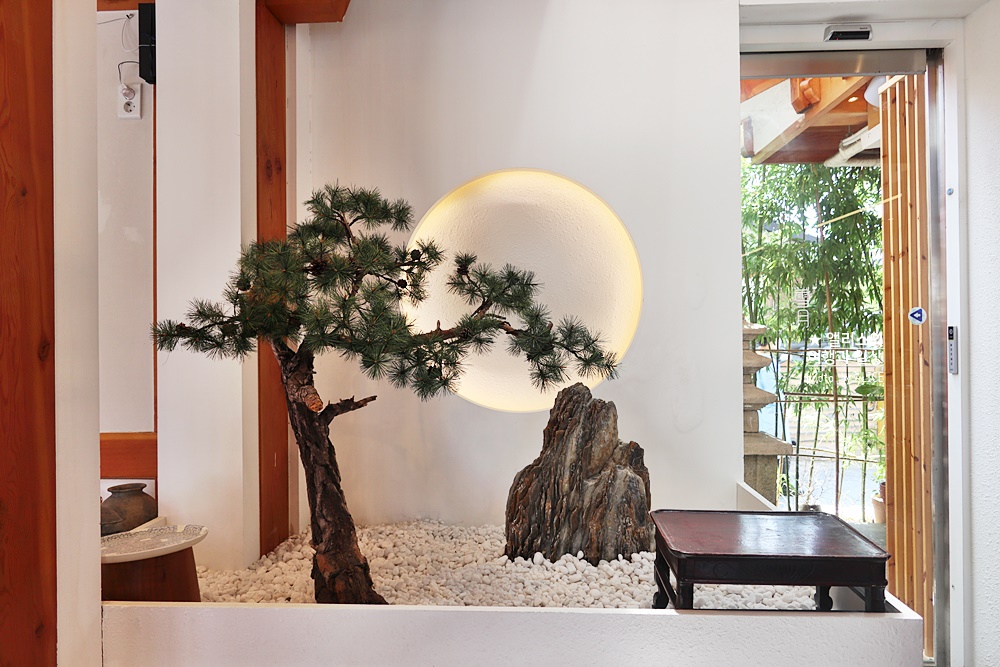 경주 황리단길 카페, 설월에서 즐기는 딸기케이크와 제주금귤에이드