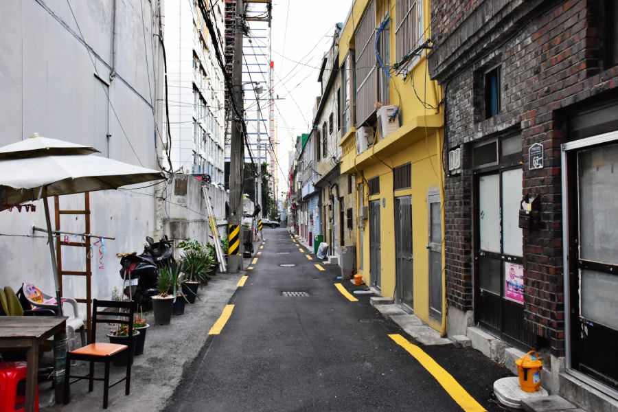 서면 굴다리 철길마을