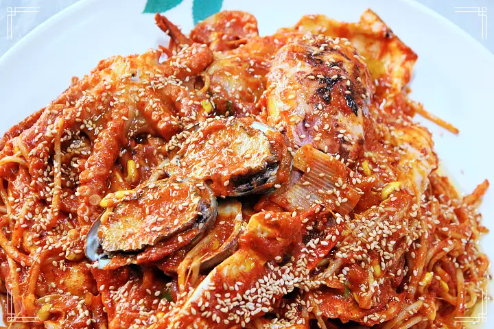 속초 가게 해신탕 굴개장 신의 한 수 맛의 결정타 시원하고 개운한 바다의 맛 맛집 추천