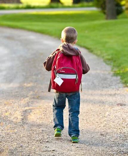 학원가는_아이_썸네일
