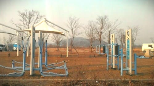 이포보-오토캠핑장-운동시설-놀이터-공공시설