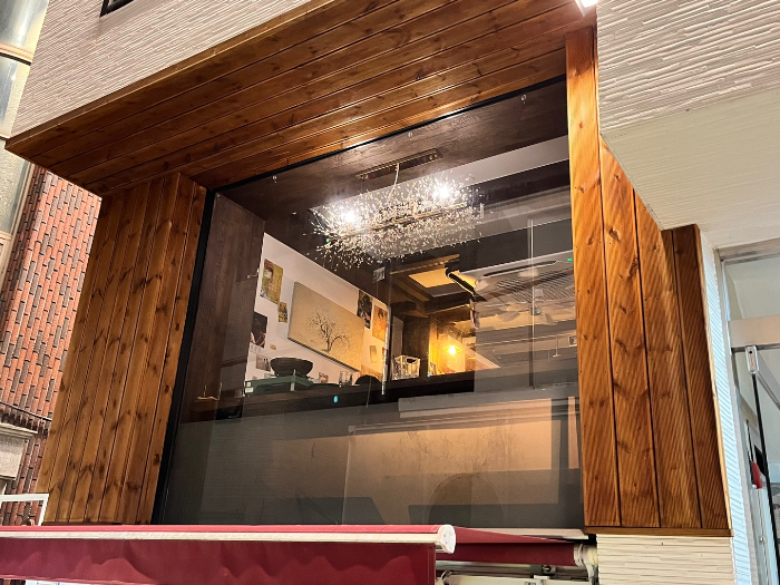 홍대 분위기 술집, 밤말 외부 모습 2