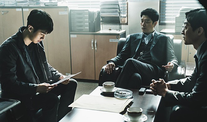 영화-경관의-피