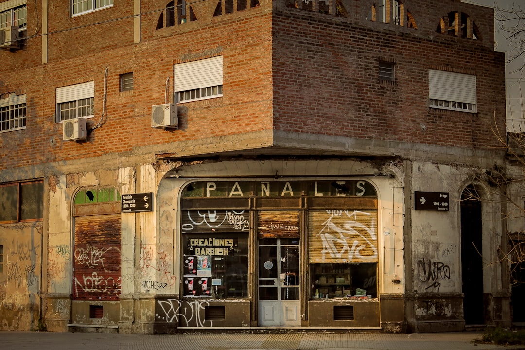 Local.